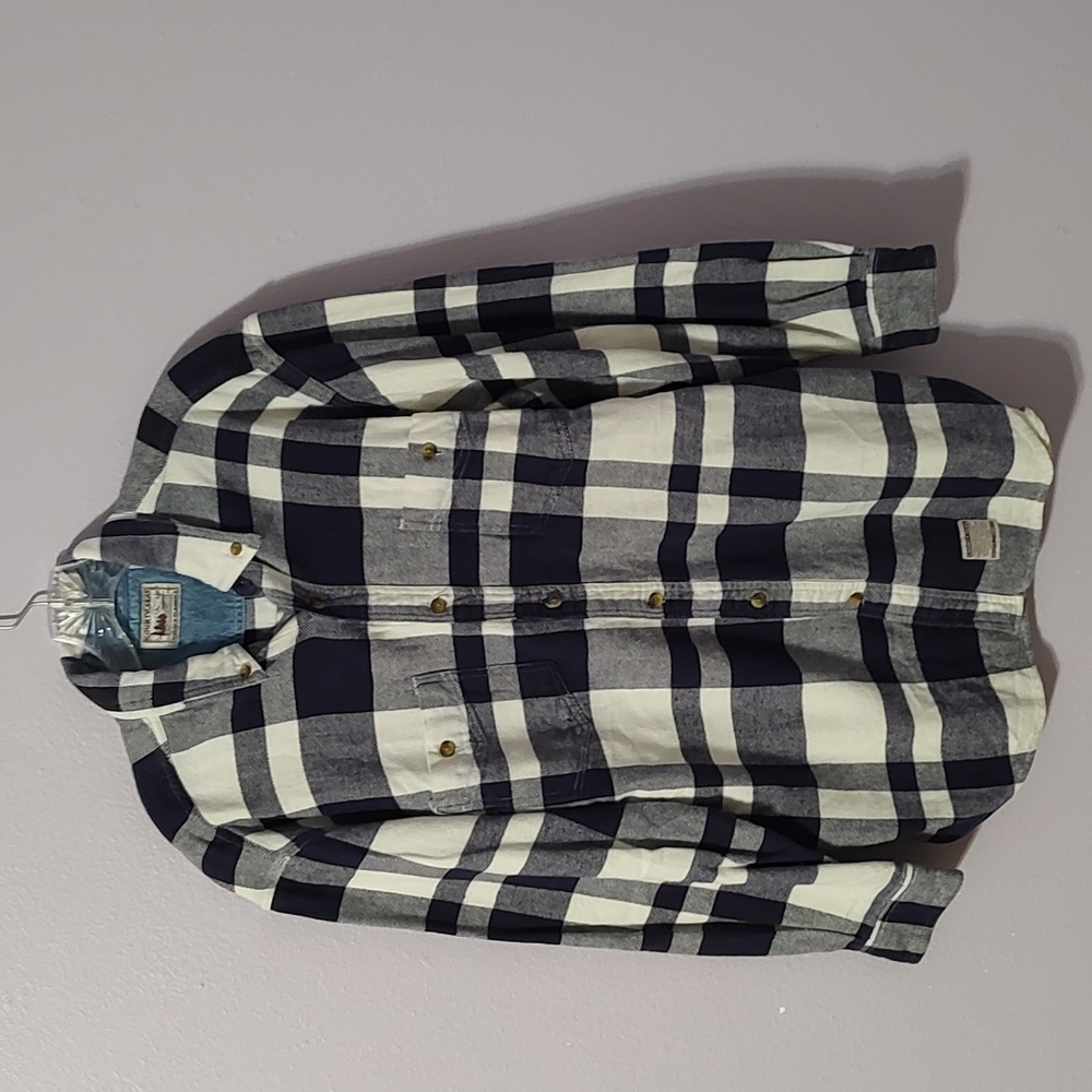 County Seat Rugged Flannel Long Sleeve Button Down